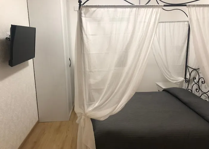 בית הארחה Dea Tiburtina 4*