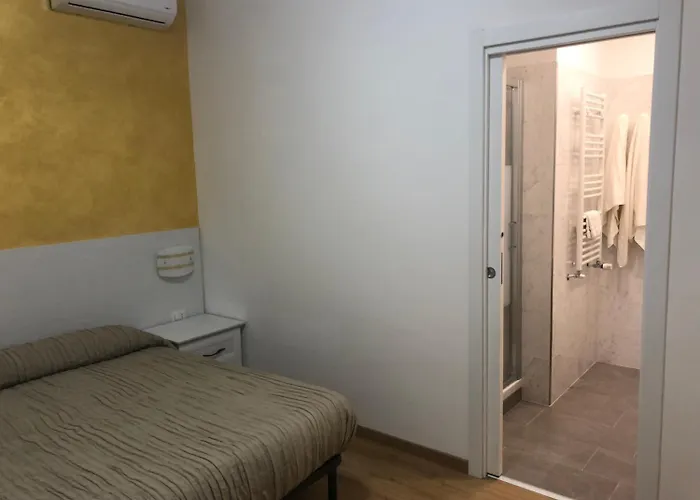 Dea Tiburtina Affittacamere 4*